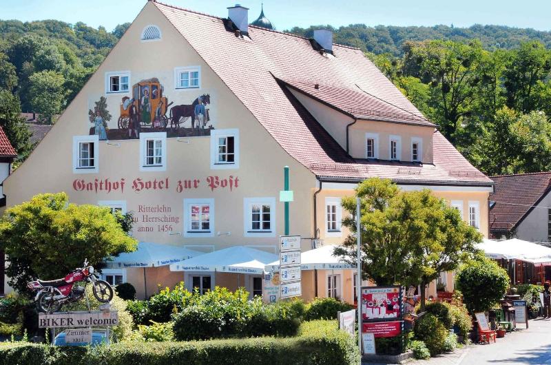 Gasthof Hotel zur Post - Genel