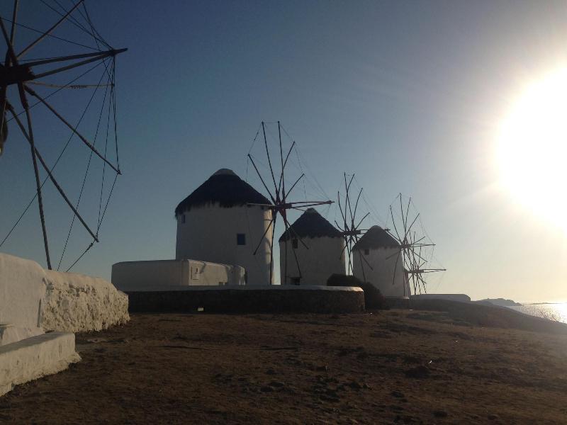 Amperian Mykonos Suites - Genel