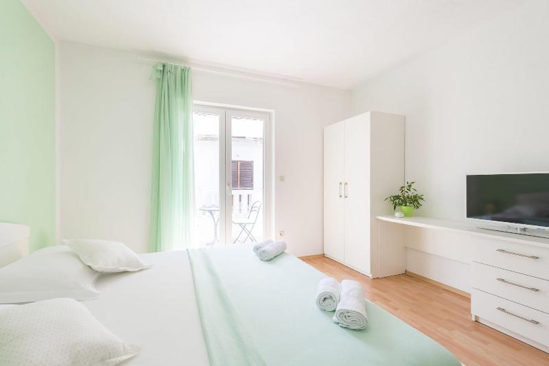 Apartmani Nikolina - Genel