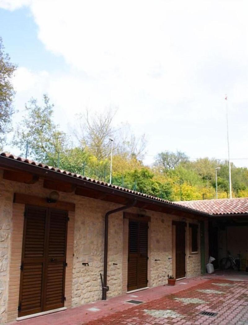 Agriturismo Monti Sibillini Camperato - Genel