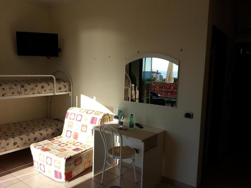 Hotel Tirreno - Oda
