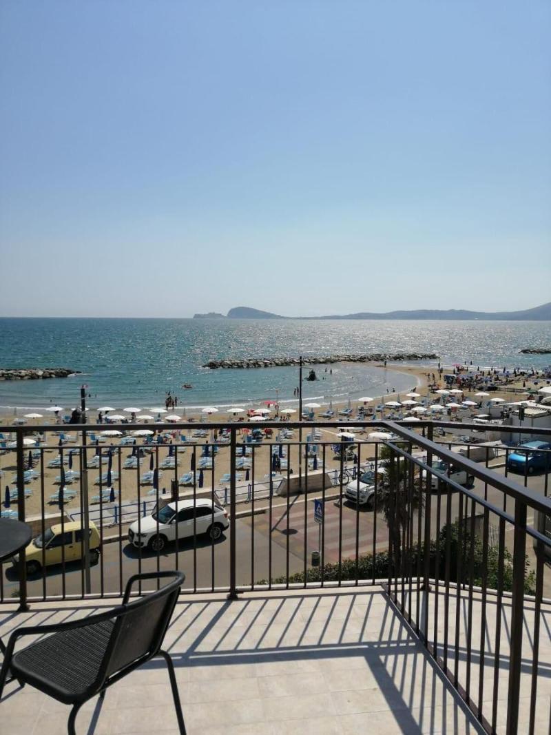 Hotel Tirreno - Oda