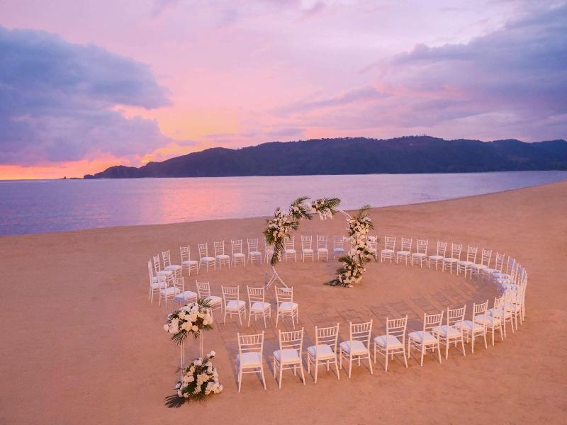 Pullman Lombok Merujani Mandalika Beach Resort - Aktivite