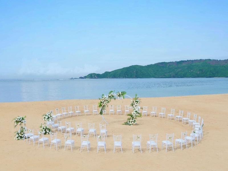 Pullman Lombok Merujani Mandalika Beach Resort - Aktivite