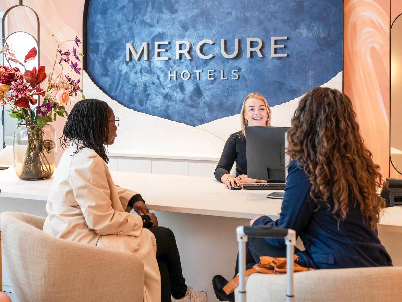 Mercure Amsterdam North Station - Lobi