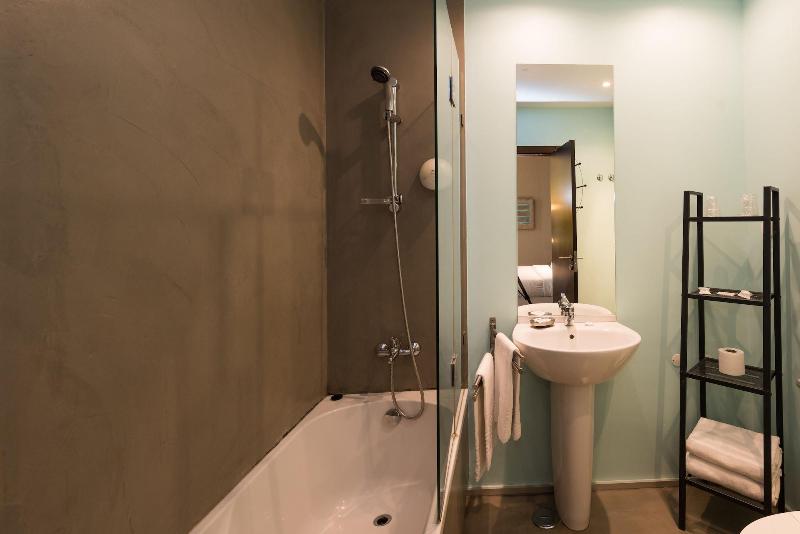 Alfama - Lisbon Lounge Suites - Oda