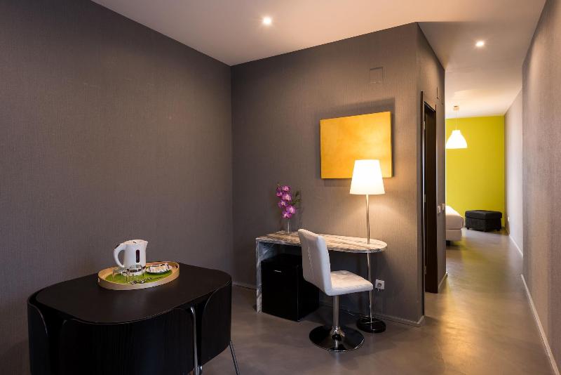 Alfama - Lisbon Lounge Suites - Oda