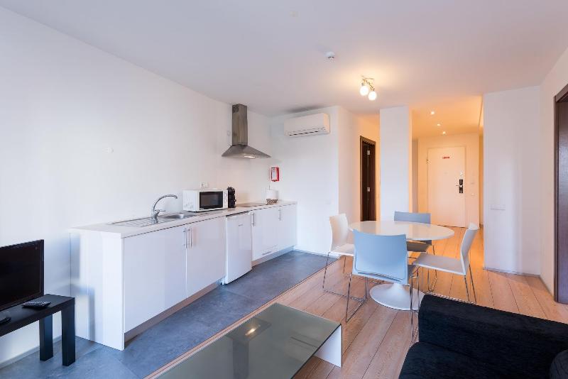 Alfama - Lisbon Lounge Suites - Oda