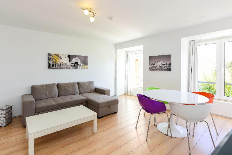 Alfama - Lisbon Lounge Suites - Oda