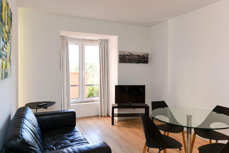 Alfama - Lisbon Lounge Suites - Oda