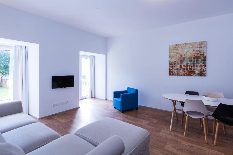 Alfama - Lisbon Lounge Suites - Oda