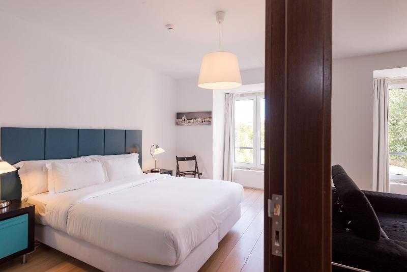 Alfama - Lisbon Lounge Suites - Oda