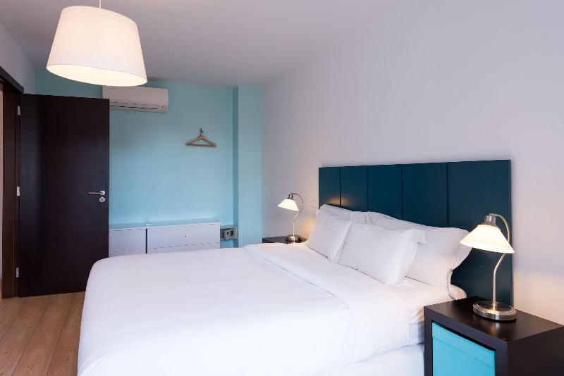 Alfama - Lisbon Lounge Suites - Oda