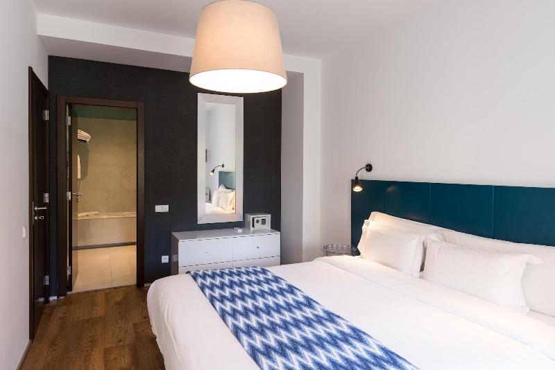 Alfama - Lisbon Lounge Suites - Oda