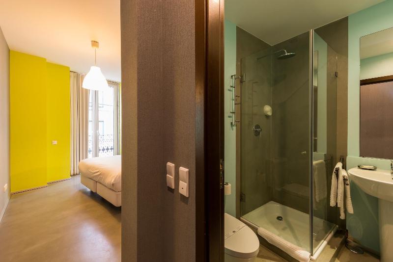 Alfama - Lisbon Lounge Suites - Oda