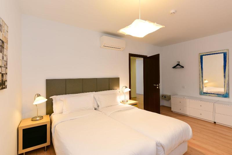 Alfama - Lisbon Lounge Suites - Oda
