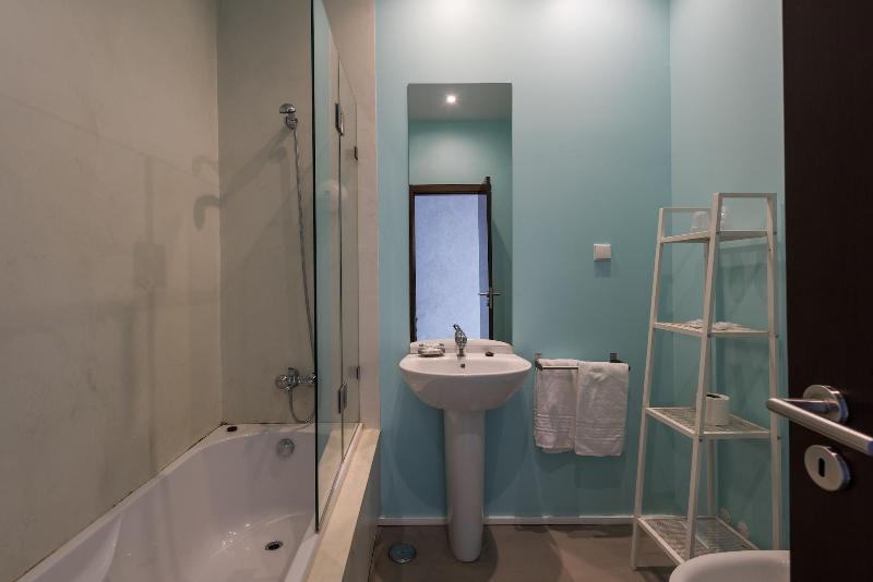 Alfama - Lisbon Lounge Suites - Oda