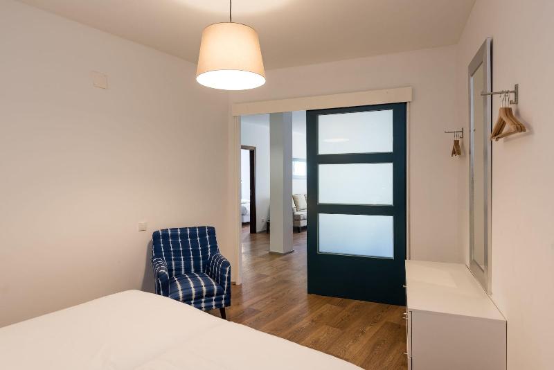 Alfama - Lisbon Lounge Suites - Oda