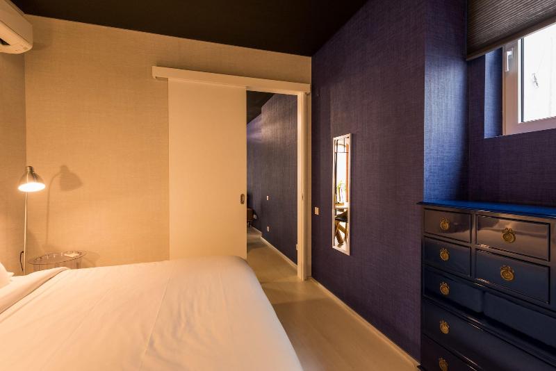 Alfama - Lisbon Lounge Suites - Oda