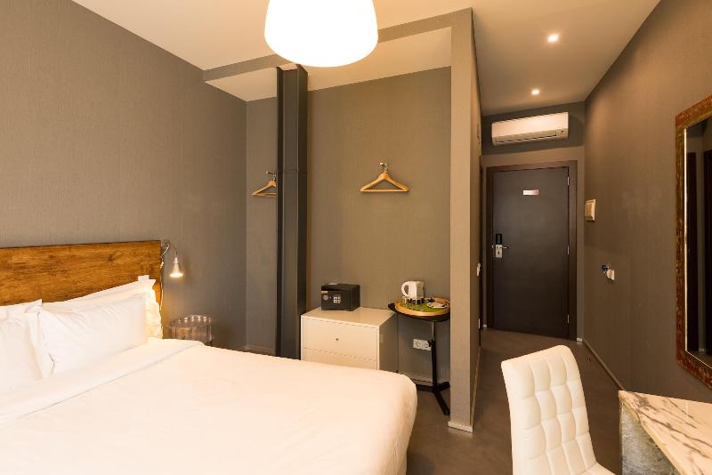 Alfama - Lisbon Lounge Suites - Oda