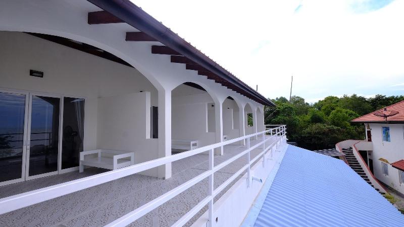 Baan Jai Dee Studio Apartments - Teras