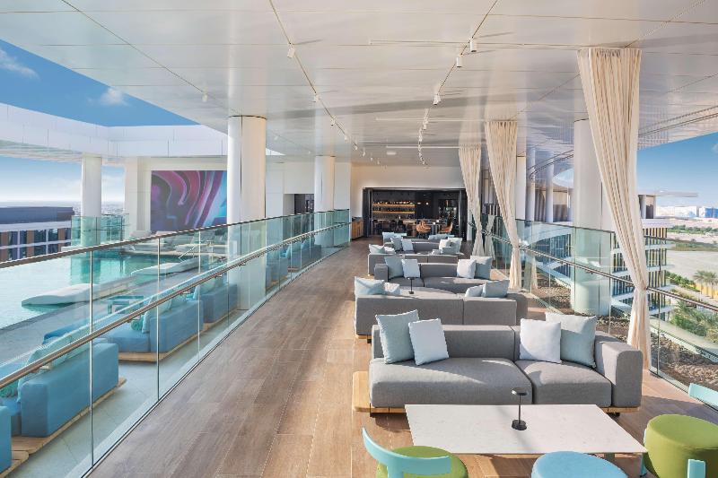 The Wb Abu Dhabi, Curio Collection By Hilton - Bar