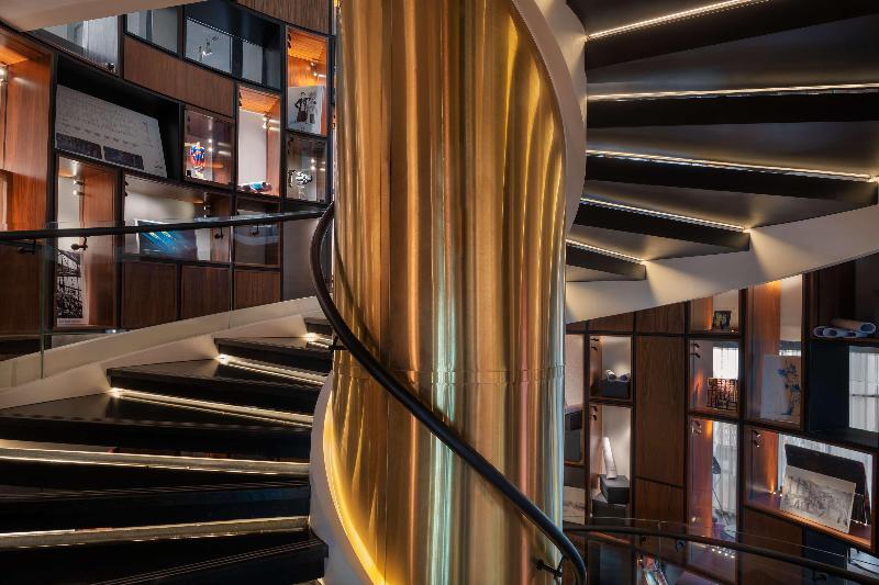 The Wb Abu Dhabi, Curio Collection By Hilton - Lobi