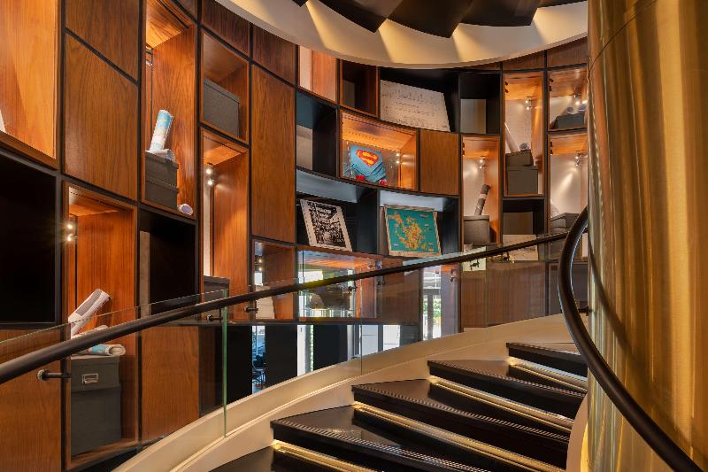 The Wb Abu Dhabi, Curio Collection By Hilton - Lobi
