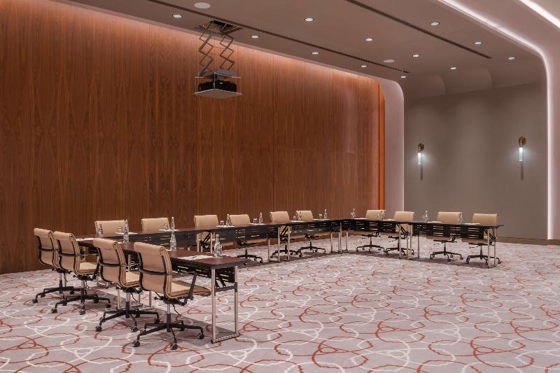 The Wb Abu Dhabi, Curio Collection By Hilton - Toplantı