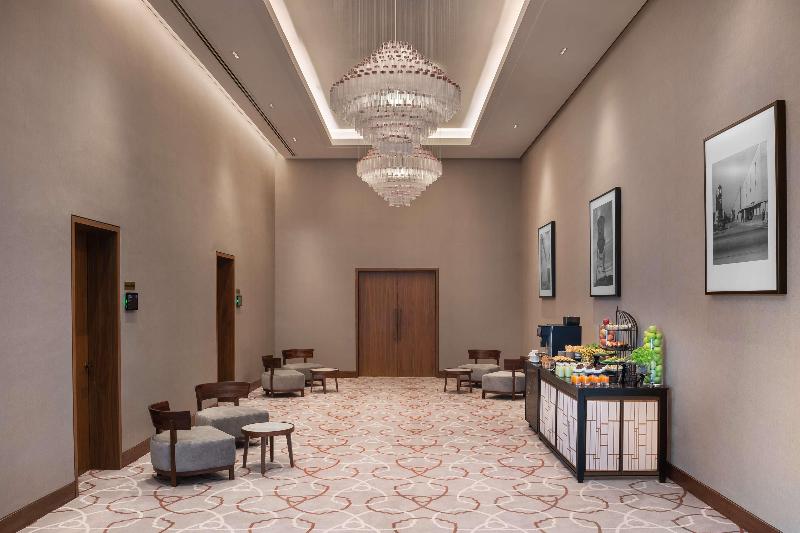 The Wb Abu Dhabi, Curio Collection By Hilton - Toplantı