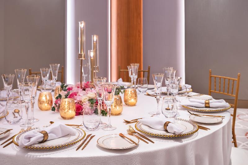 The Wb Abu Dhabi, Curio Collection By Hilton - Toplantı