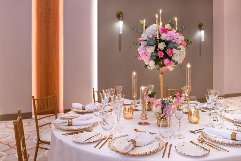 The Wb Abu Dhabi, Curio Collection By Hilton - Toplantı