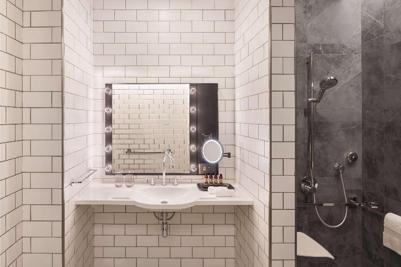 The Wb Abu Dhabi, Curio Collection By Hilton - Oda