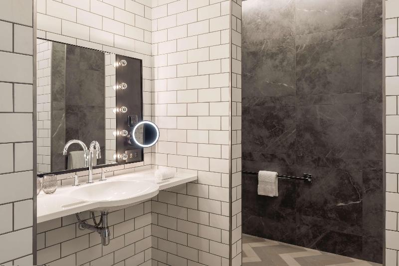 The Wb Abu Dhabi, Curio Collection By Hilton - Oda