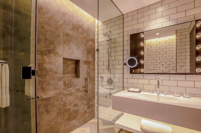 The Wb Abu Dhabi, Curio Collection By Hilton - Oda