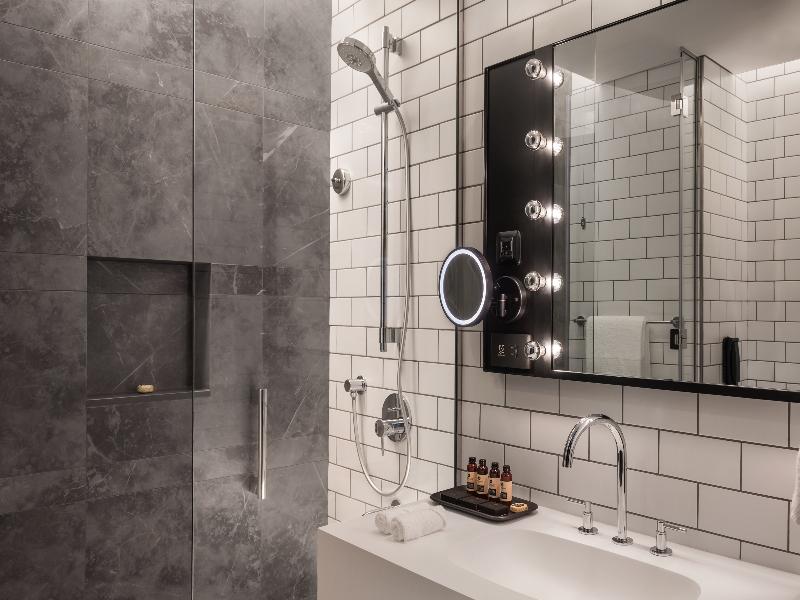 The Wb Abu Dhabi, Curio Collection By Hilton - Oda