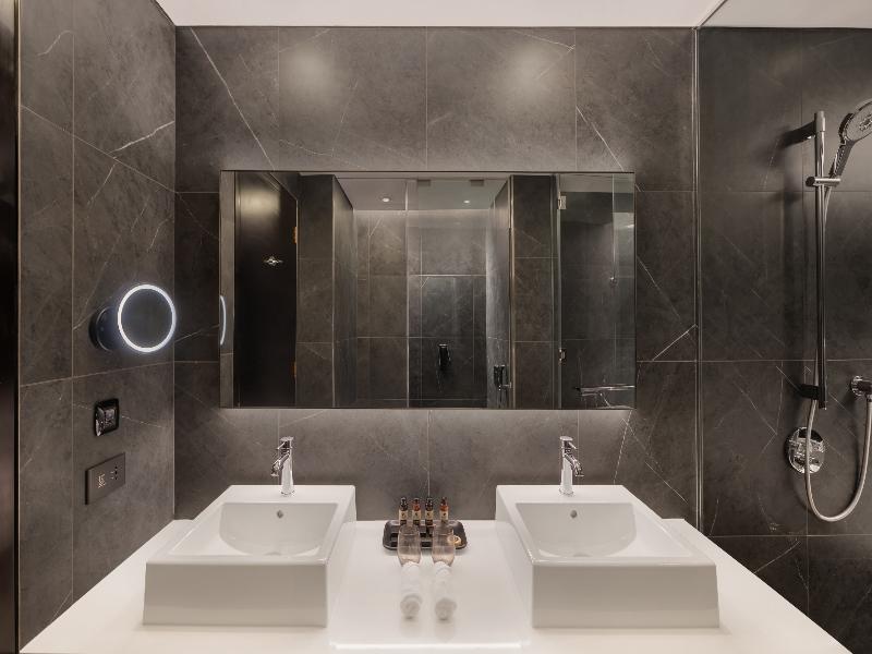 The Wb Abu Dhabi, Curio Collection By Hilton - Oda