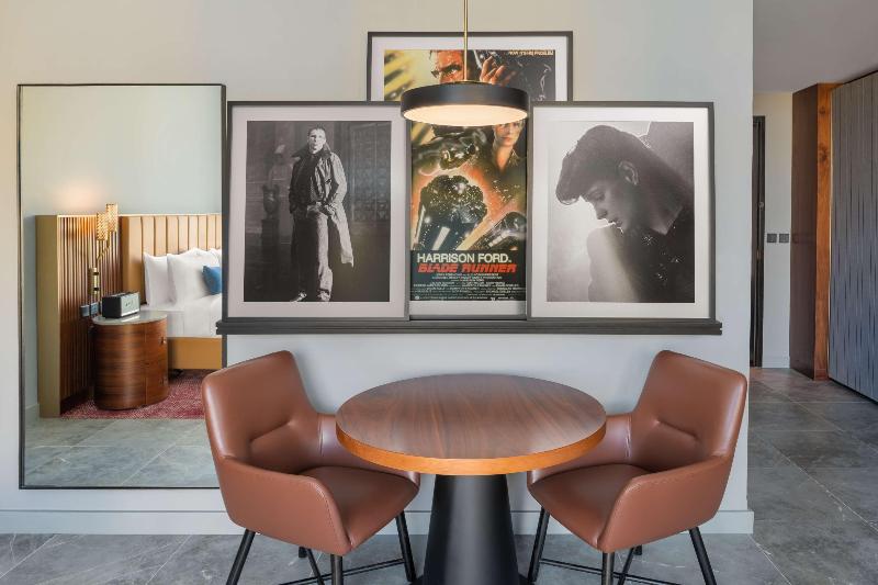 The Wb Abu Dhabi, Curio Collection By Hilton - Oda