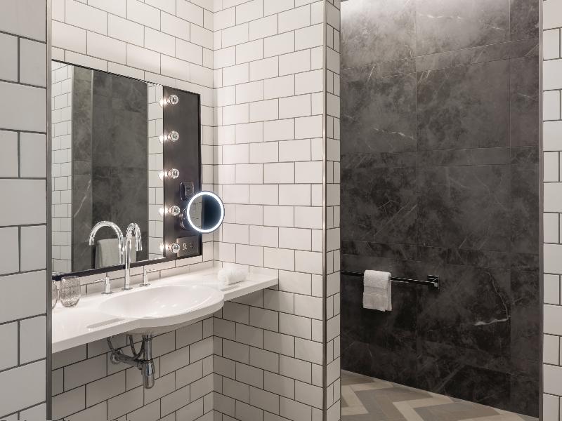 The Wb Abu Dhabi, Curio Collection By Hilton - Oda