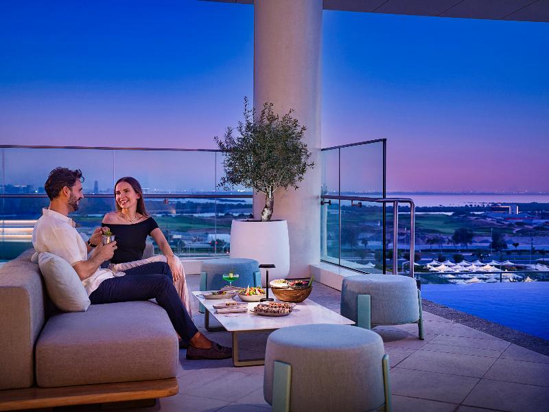 The Wb Abu Dhabi, Curio Collection By Hilton - Restoran