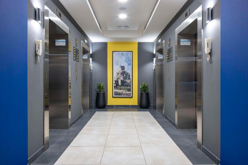 Hampton By Hilton Doha Old Town - Lobi