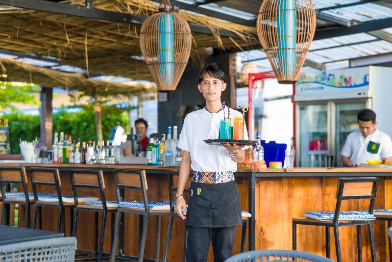 Royal Yao Yai Island Beach Resort -SHA Extra Plus+ - Bar