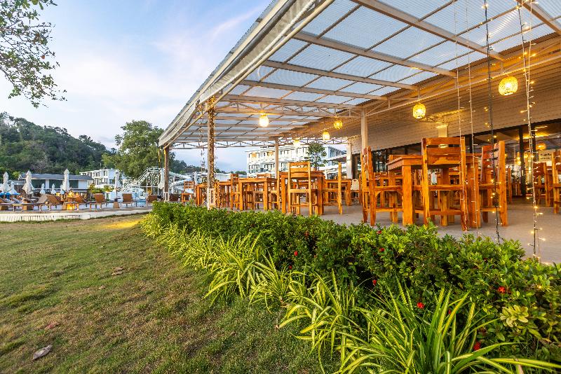 Royal Yao Yai Island Beach Resort -SHA Extra Plus+ - Restoran