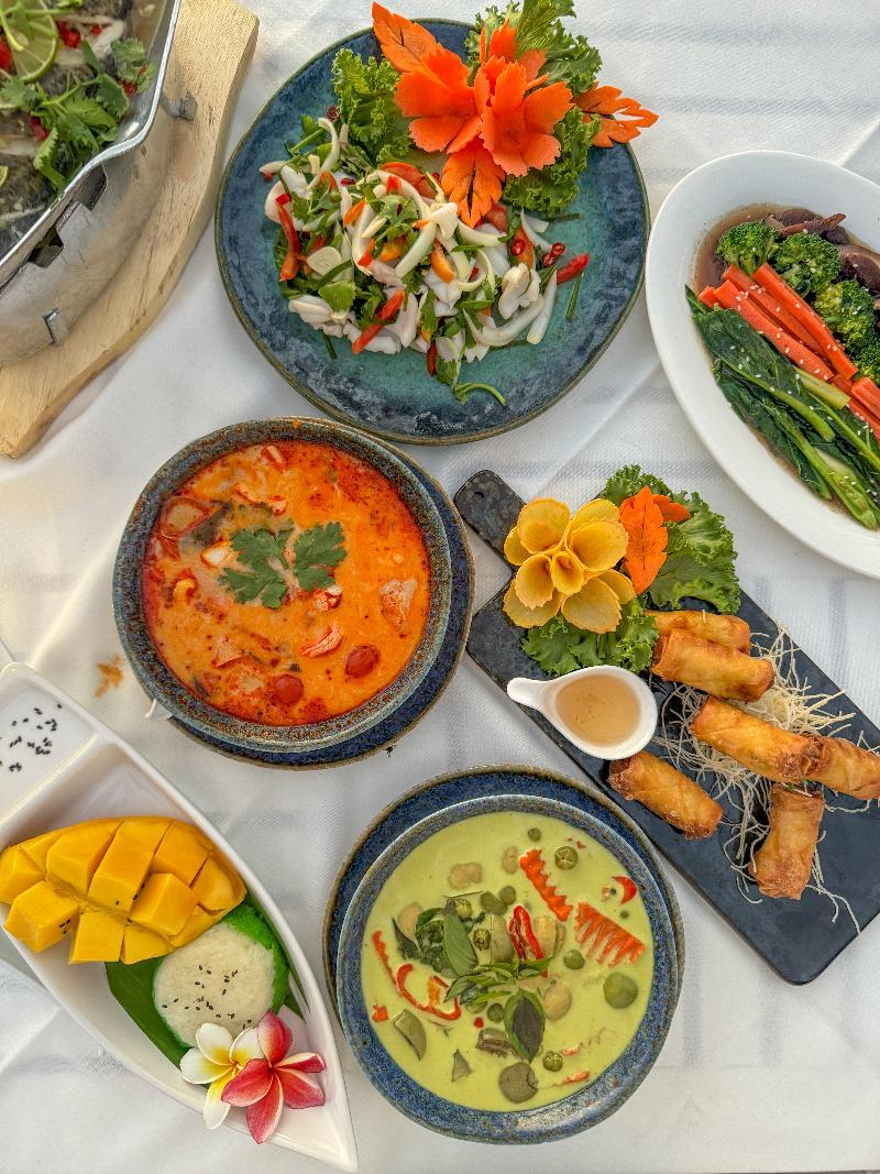 Royal Yao Yai Island Beach Resort -SHA Extra Plus+ - Restoran