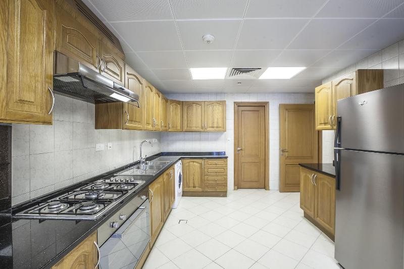 Roda Al Murooj Residences - Oda