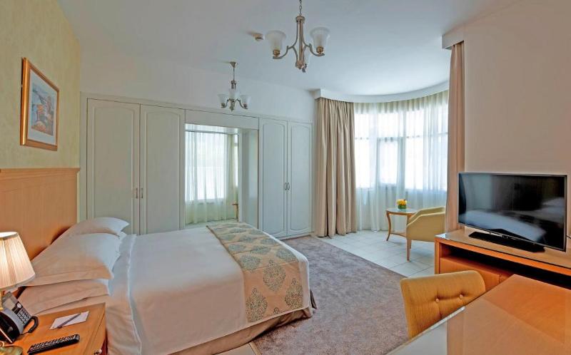 Roda Al Murooj Residences - Oda