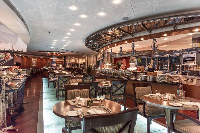 Roda Al Murooj Residences - Restoran