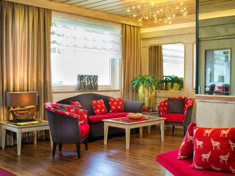 MONDI Hotel Axams - Lobi