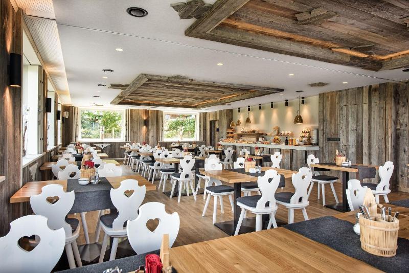MONDI Hotel Axams - Restoran