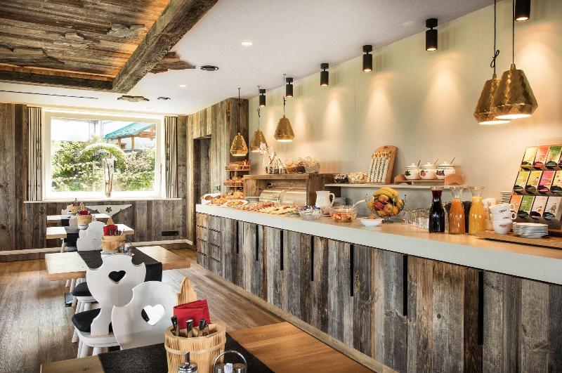 MONDI Hotel Axams - Restoran